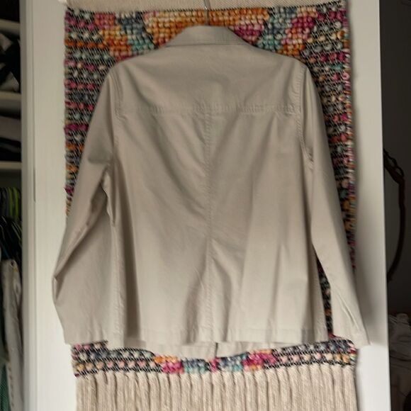 L.L. Bean. Very soft jacket cotton. - Picture 4 of 4